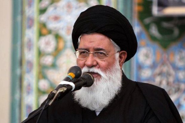 فکر معیشت مردم نبودن با انقلابی گری تضاد دارد فکر معیشت مردم نبودن با انقلابی گری تضاد دارد