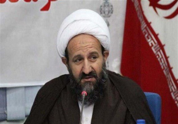 امام جمعه باید مدافع مستضعفان باشد امام جمعه باید مدافع مستضعفان باشد
