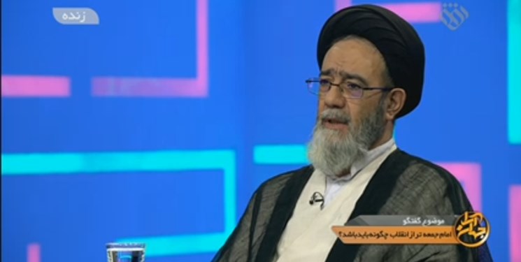 ائمه جمعه باید مراقب فریب صاحبان زر و زور و قدرت باشند ائمه جمعه باید مراقب فریب صاحبان زر و زور و قدرت باشند