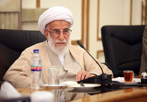 آیتالله جنتی:تحریمهای آمریکا علیه مسئولان عالی نظام تبلیغاتی است آیتالله جنتی:تحریمهای آمریکا علیه مسئولان عالی نظام تبلیغاتی است