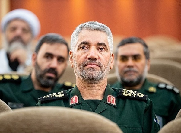 سخنگوی سپاه شایعه به کما رفتن سردار فضلی را تکذیب کرد سخنگوی سپاه شایعه به کما رفتن سردار فضلی را تکذیب کرد