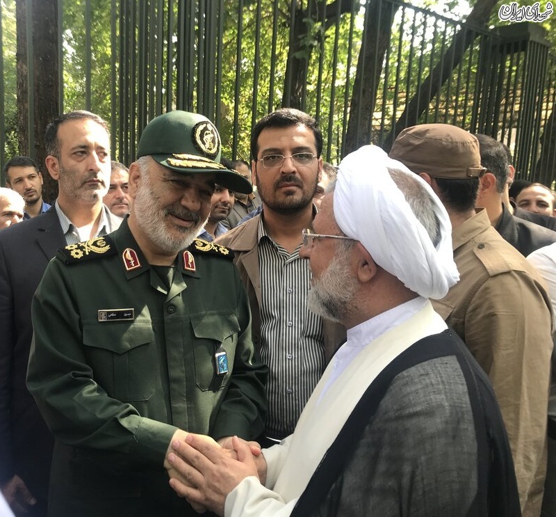 تشییع پیکر ۱۵۰ شهید دفاع مقدس