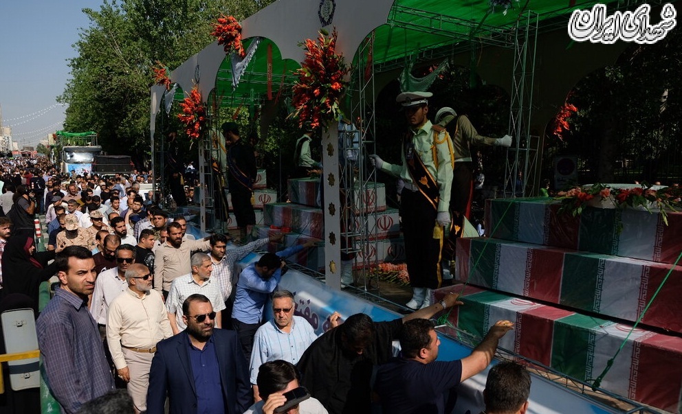 تشییع پیکر ۱۵۰ شهید دفاع مقدس