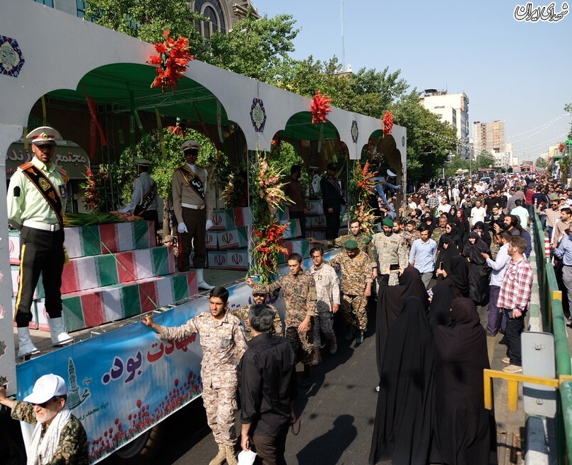 تشییع پیکر ۱۵۰ شهید دفاع مقدس