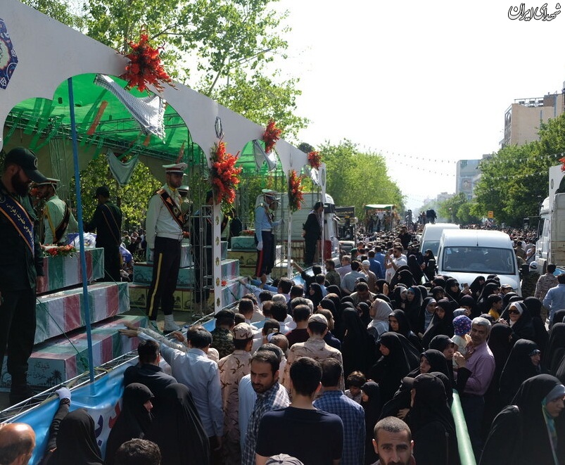 تشییع پیکر ۱۵۰ شهید دفاع مقدس