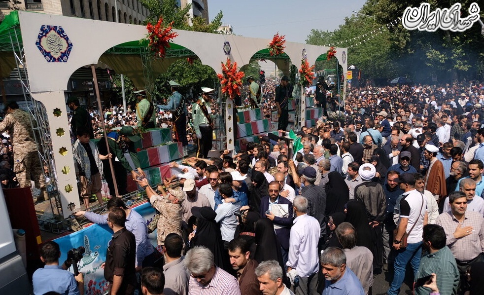 تشییع پیکر ۱۵۰ شهید دفاع مقدس
