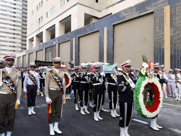 مراسم تشییع پیکر دو شهید گمنام برگزار شد مراسم تشییع پیکر دو شهید گمنام برگزار شد