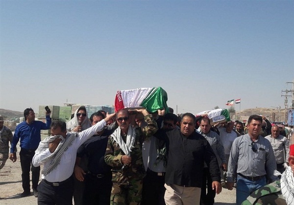 پیکر مطهر ۲۶ شهید دفاع مقدس از مرز سومار وارد کشور شد+تصاویر پیکر مطهر ۲۶ شهید دفاع مقدس از مرز سومار وارد کشور شد+تصاویر