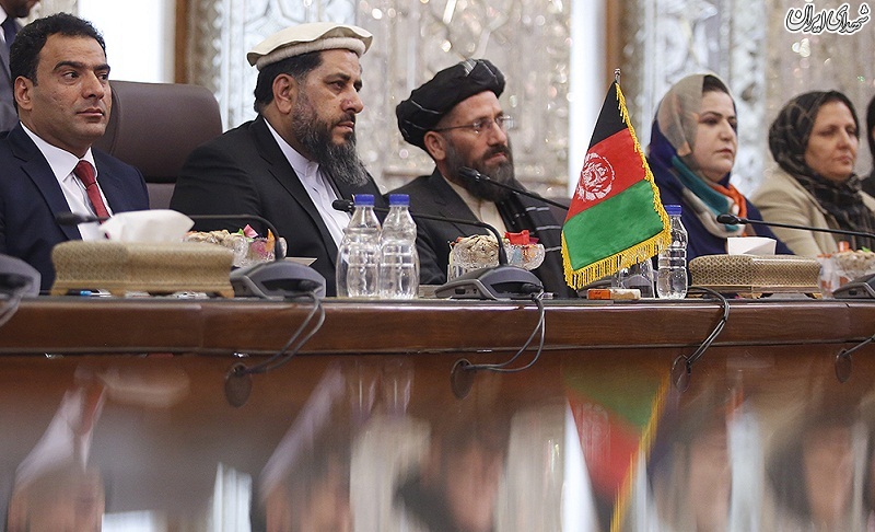 عکس/ حجاب زنان افغان در دیدار با لاریجانی