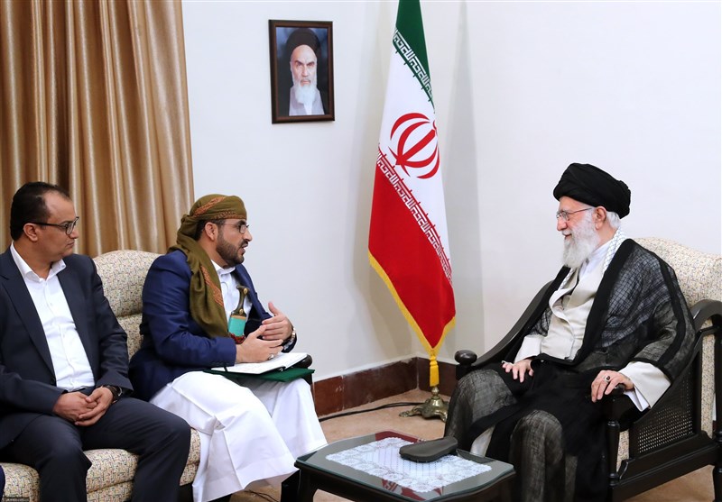 با قدرت در مقابل توطئه سعودی‌ها و اماراتی‌ها برای تجزیه یمن بایستید