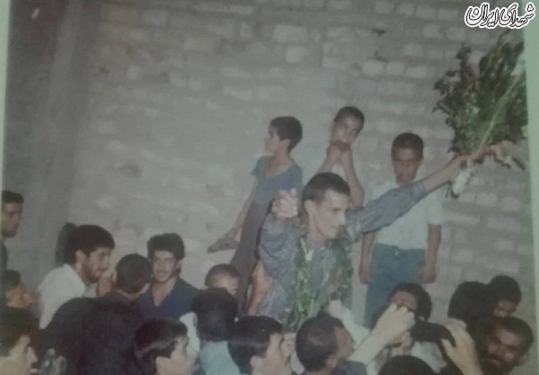 آزادهای که هنوز در دوران اسارت مانده است! +عکس آزادهای که هنوز در دوران اسارت مانده است! +عکس
