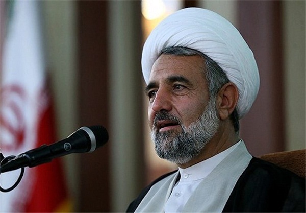 روایت رئیس کمیسیون امنیت ملی مجلس از توقیف نفتکش انگلیسی روایت رئیس کمیسیون امنیت ملی مجلس از توقیف نفتکش انگلیسی