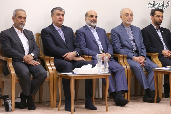 عکس/ دیدار روحانی و اعضای هیأت‌دولت با رهبرانقلاب