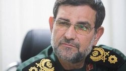 فرمانده نیروی دریایی سپاه: ایران تنها نیست فرمانده نیروی دریایی سپاه: ایران تنها نیست