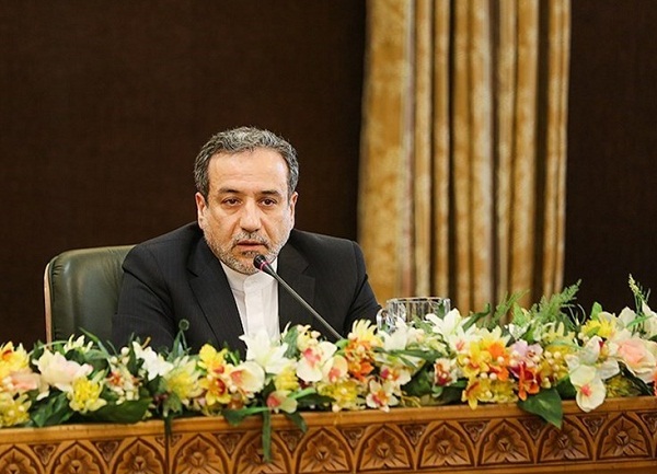 عراقچی:توقیف نفتکش حامل نفت ایران نقض برجام است عراقچی:توقیف نفتکش حامل نفت ایران نقض برجام است