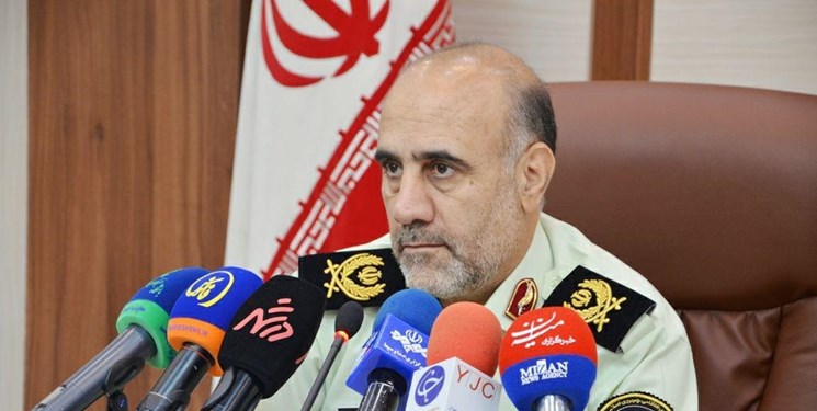 برخورد با سلبریتیهای بیحجاب در دستور کار پلیس برخورد با سلبریتیهای بیحجاب در دستور کار پلیس