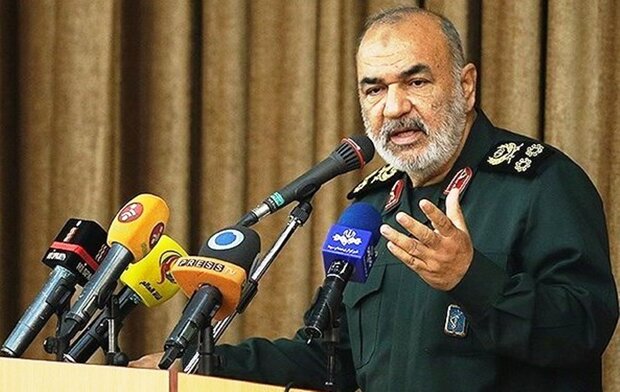 هیچ کس با آمریکا مذاکره نمیکند هیچ کس با آمریکا مذاکره نمیکند