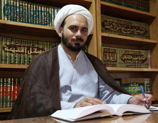 حضور زنان در ورزشگاهها از دیدگاه فقهی صحیح نیست حضور زنان در ورزشگاهها از دیدگاه فقهی صحیح نیست