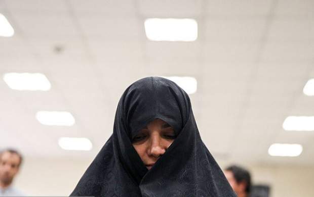 وهن حجاب با سوءاستفاده از پوشش چادر در دادگاه وهن حجاب با سوءاستفاده از پوشش چادر در دادگاه