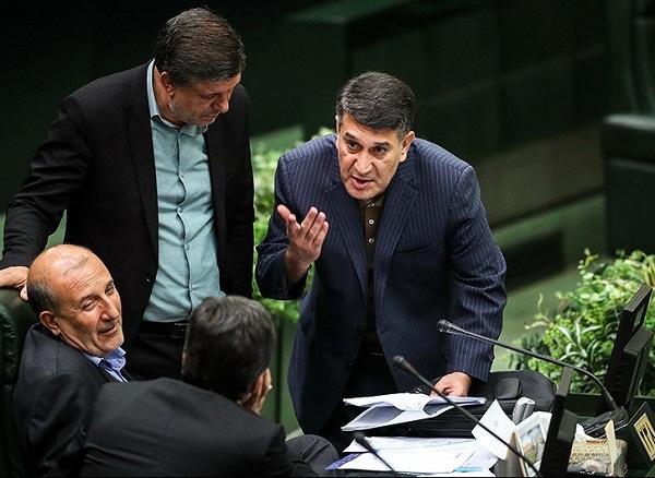 نمایندگان بازداشتی در صحن علنی +عکس نمایندگان بازداشتی در صحن علنی +عکس