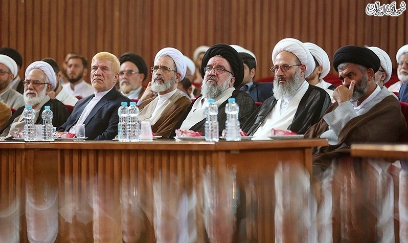 رونمایی اثر جدید رهبر‌معظم انقلاب اسلامی