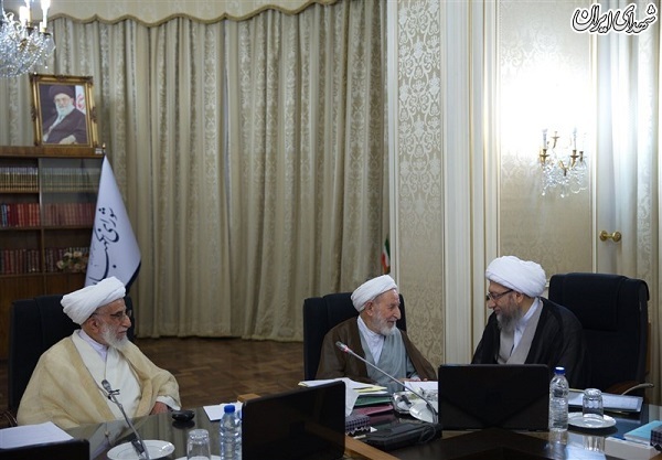 آیت الله آملی لاریجانی و یزدی دیدار کردند