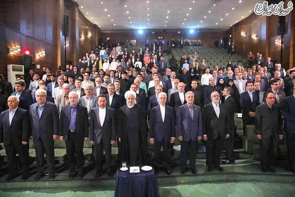 عکس/صندلی‌های خالی سخنرانی روحانی دردانشگاه