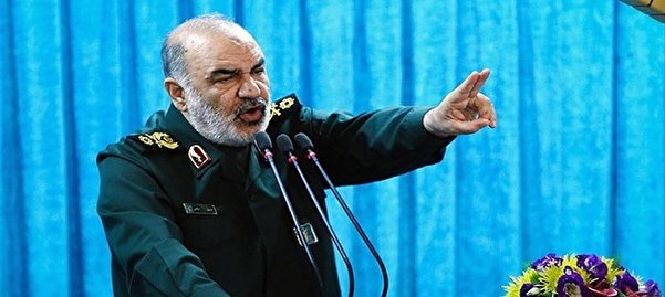 توانمندیهای دفاعی مذاکره پذیر نیست توانمندیهای دفاعی مذاکره پذیر نیست