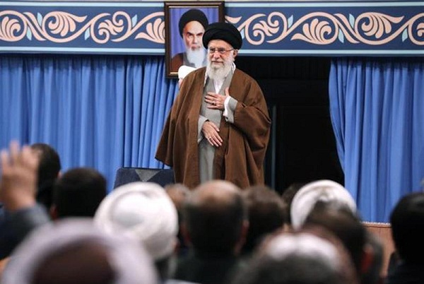 دیدار سران قوا و مهمانانی از کشورهای اسلامی با رهبرانقلاب دیدار سران قوا و مهمانانی از کشورهای اسلامی با رهبرانقلاب