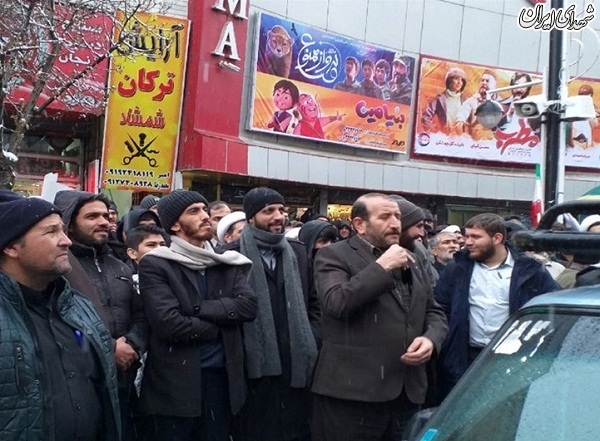 عکس/ مداح معروف در راهپیمایی زنجان
