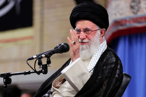 ماجرای طلب حلالیت پیامبر(ص) از مردم به روایت رهبر انقلاب ماجرای طلب حلالیت پیامبر(ص) از مردم به روایت رهبر انقلاب