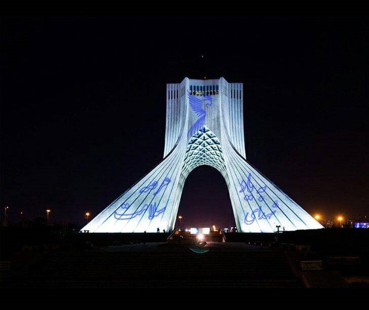 عکس/ قدردانی متفاوت از کادر درمانی ایران