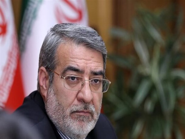 عمل نکردن به طرح فاصله گذاری اجتماعی تخلف است