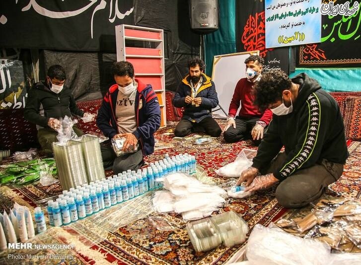 عکس/ توزیع اقلام بهداشتی درحاشیه شهر