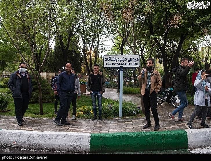 عکس/ اجرای سرود خیابانی به مناسبت نیمه شعبان عکس/ اجرای سرود خیابانی به مناسبت نیمه شعبان