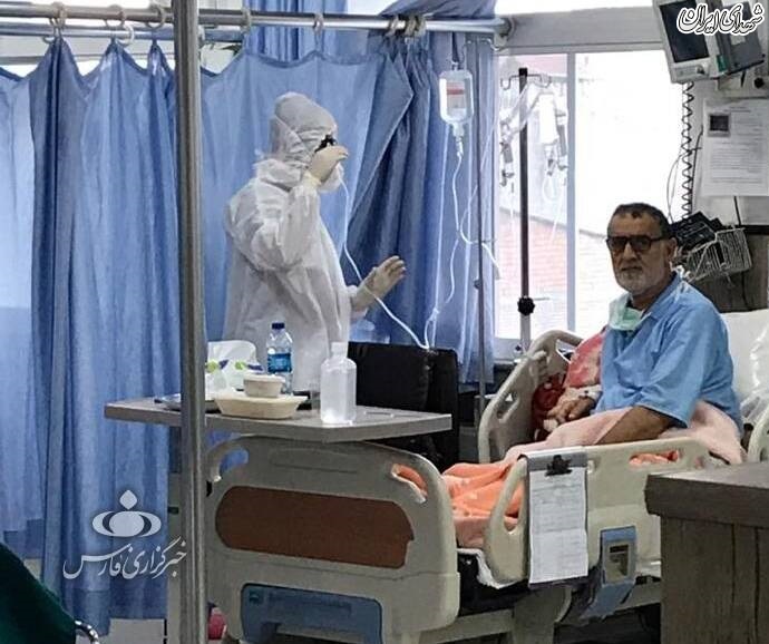 این پرستار داوطلب، مدافع حرم است +عکس این پرستار داوطلب، مدافع حرم است +عکس