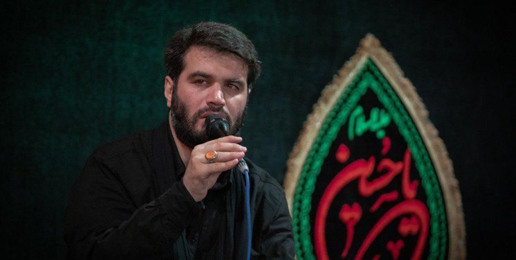 ندبهخوانی میثم مطیعی کنار مزار حاج قاسم ندبهخوانی میثم مطیعی کنار مزار حاج قاسم