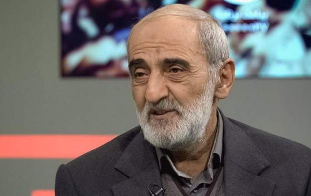 ترامپ بسیار بهتر از موسوی و خاتمی برخورد کرد