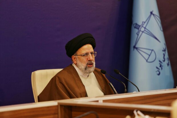 پیگیری پرونده ترورشهید سلیمانی را تامجازات همه آمران رهانمی کنیم پیگیری پرونده ترورشهید سلیمانی را تامجازات همه آمران رهانمی کنیم