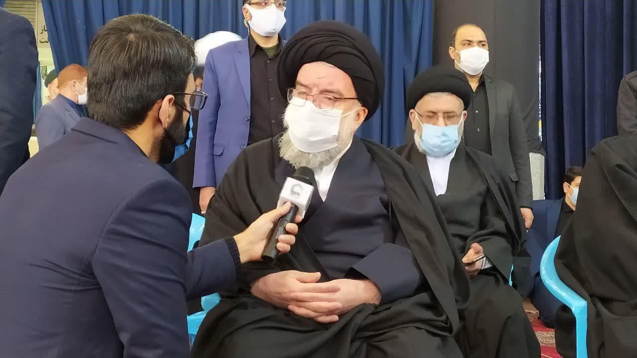 بدرقه گسترده و باشکوه عمار رهبری بدرقه گسترده و باشکوه عمار رهبری