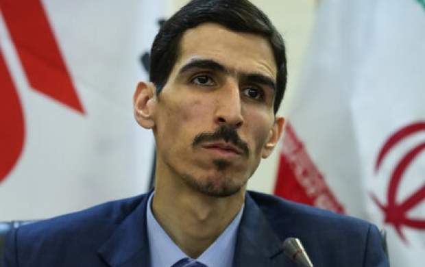 دولت نمیتواند روی فروش بالاتر از یک میلیون بشکه نفت در روز حساب کند دولت نمیتواند روی فروش بالاتر از یک میلیون بشکه نفت در روز حساب کند