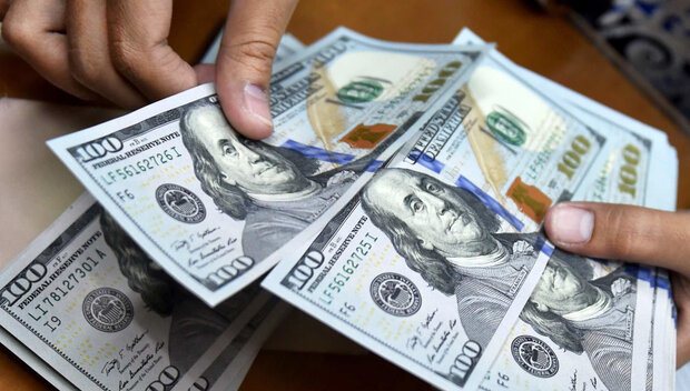 جزئیات قیمت رسمی انواع ارز/کاهش نرخ یورو و پوند جزئیات قیمت رسمی انواع ارز/کاهش نرخ یورو و پوند