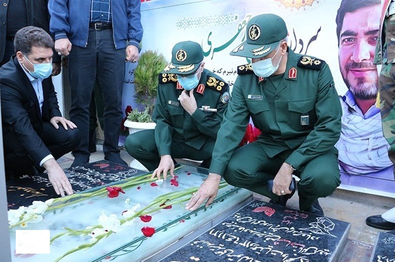سرلشکر باقری: پرچم سرلشکر باقری: پرچم