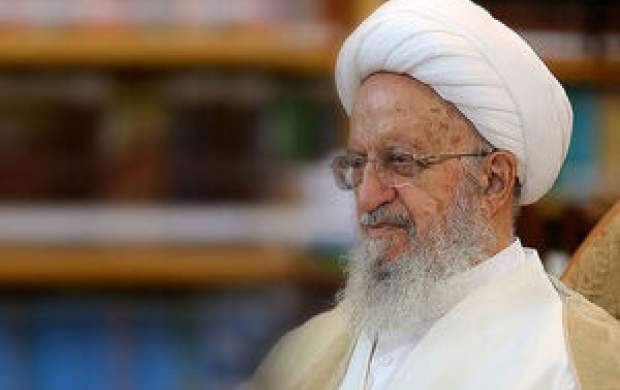 ماجرای نوشته آیت‌الله مکارم بر کفن حاج‌قاسم
