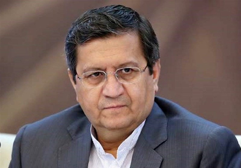 همتی: دولت تصمیمی برای حذف ارز ۴۲۰۰ ندارد همتی: دولت تصمیمی برای حذف ارز ۴۲۰۰ ندارد