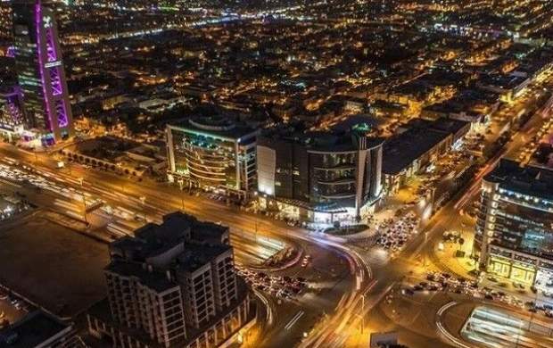 منابع خبری از شنیده شدن صدای انفجار در ریاض خبر دادند منابع خبری از شنیده شدن صدای انفجار در ریاض خبر دادند