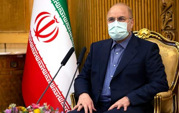 رئیس مجلس بودجه سال ۱۴۰۰ را به دولت ابلاغ کرد رئیس مجلس بودجه سال ۱۴۰۰ را به دولت ابلاغ کرد