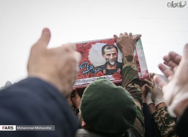«حاج حسین» یـاور «حاج قـاسم» + عکس «حاج حسین» یـاور «حاج قـاسم» + عکس