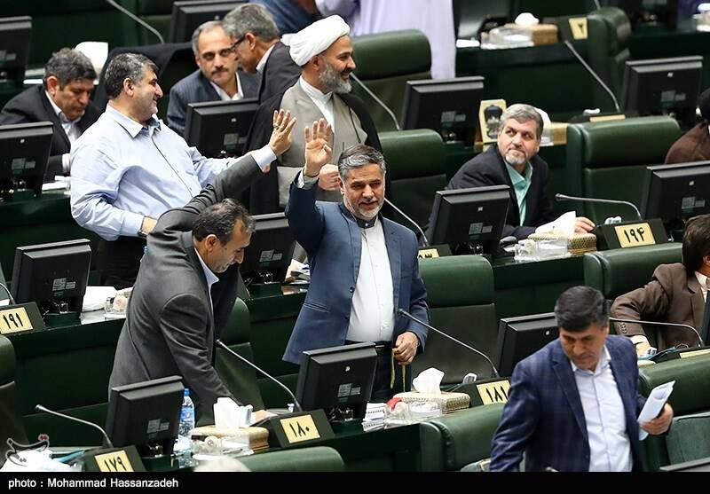 از حذف چهار صفر پول ملی تا ارجاع تخلفات حسین فریدون از حذف چهار صفر پول ملی تا ارجاع تخلفات حسین فریدون