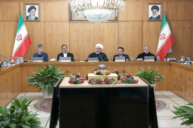 گزارش وزیر بهداشت از دستورالعملهای بهداشتی در مراسم شب نوزدهم گزارش وزیر بهداشت از دستورالعملهای بهداشتی در مراسم شب نوزدهم